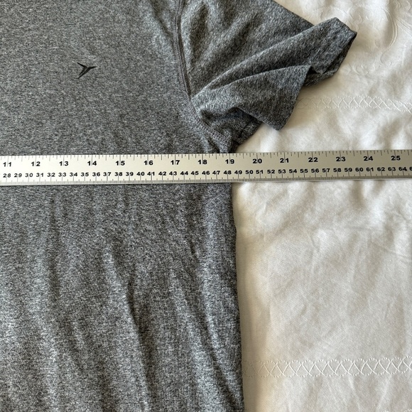 Old Navy Active Women's Gray‎ Go-Dry Short Sleeve Activewear T-Shirt Size Medium - Picture 5 of 8
